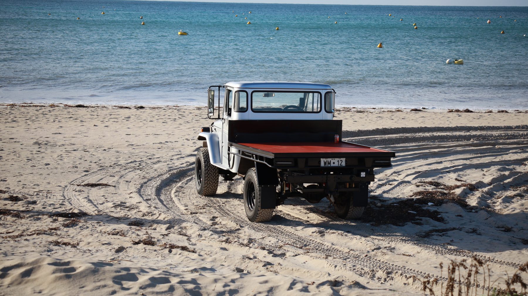 HJ47 by the water